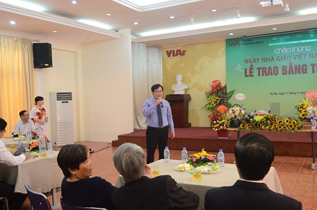 Viện trưởng Đỗ Thanh Tùng phát biểu khai mạc buổi lễ