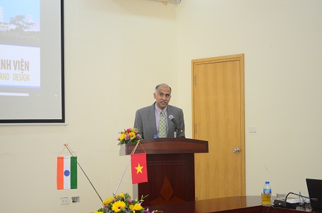 Ông Parvathaneni Harish – Đại sứ Ấn Độ tại Việt Nam chia sẻ tại Hội thảo