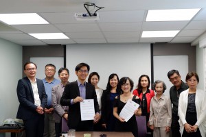 VIAr đã rất vui mừng ký Biên bản hợp tác dài hạn với TBCxA do GS Johny Chen sáng lập và điều hành