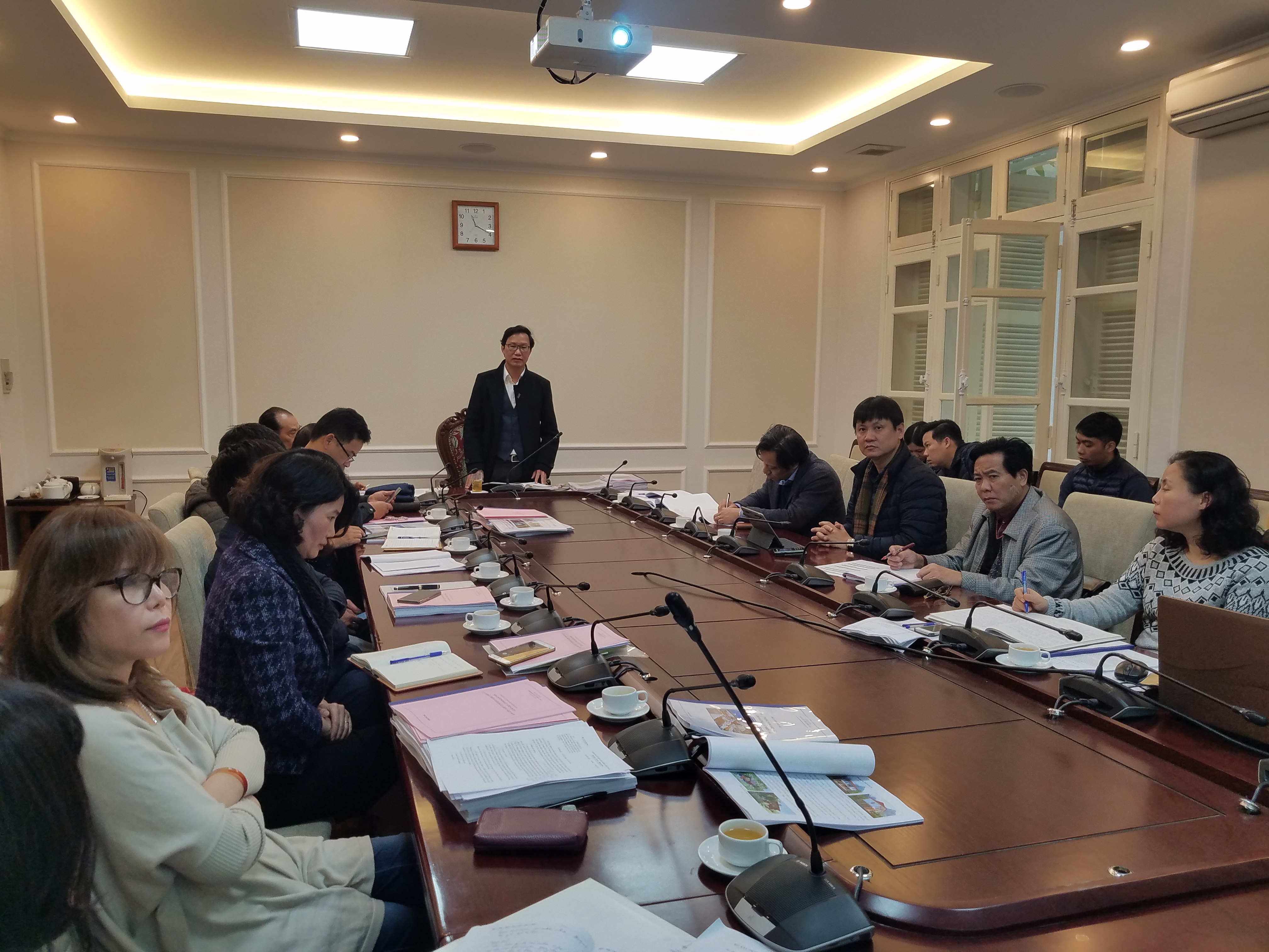 4 Thứ trưởng Bộ Xây dựng Nguyễn Đình Toàn - chủ tịch hội đồng nghiệm thu phát biểu kết luận buổi làm việc