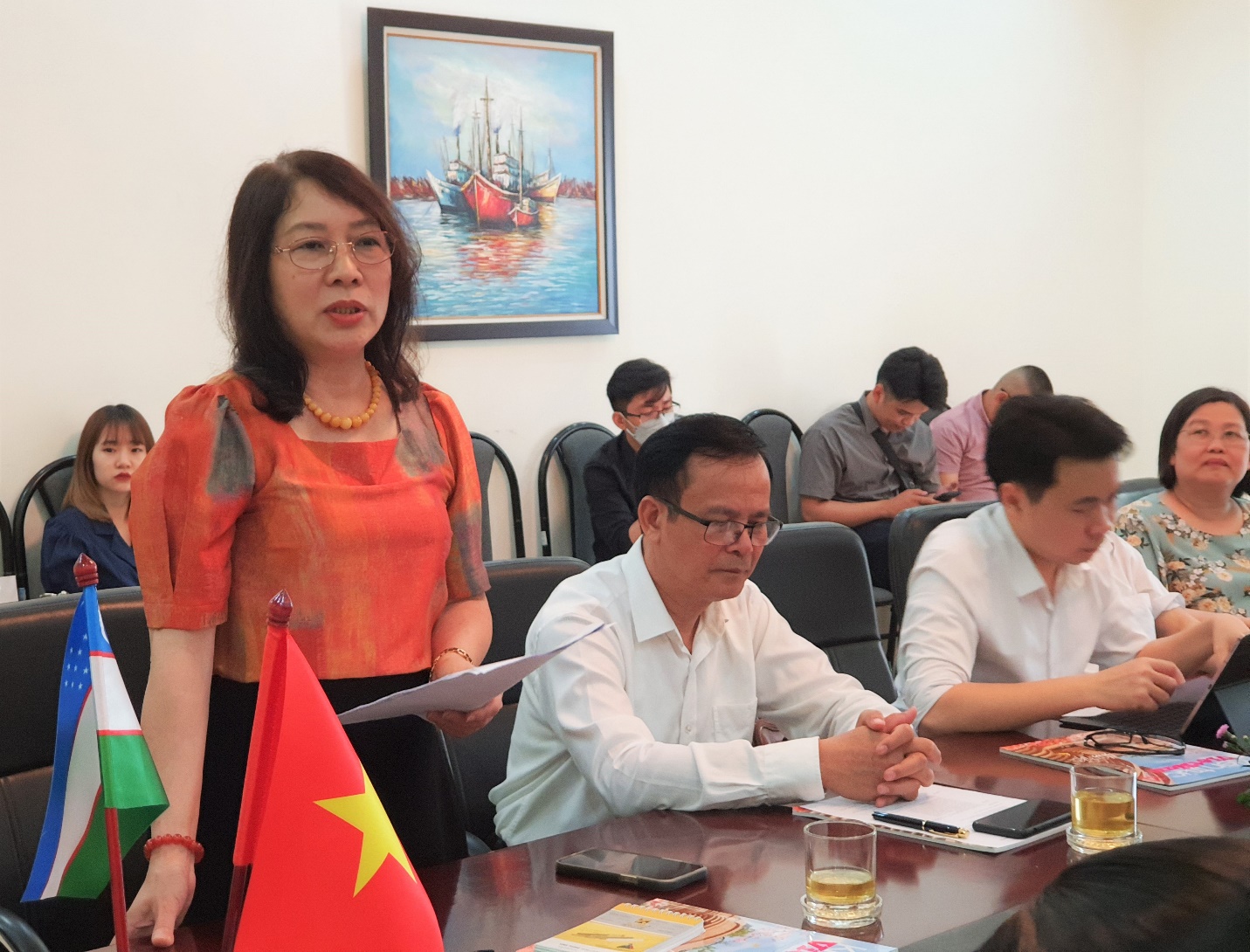 TS Nguyễn Hồng Hạnh – Viện trưởng Viện Nghiên cứu Kinh tế Xây dựng và Đô thị – ICUE (Tổng Hội Xây dựng Việt Nam) phát biểu tại buổi lễ
