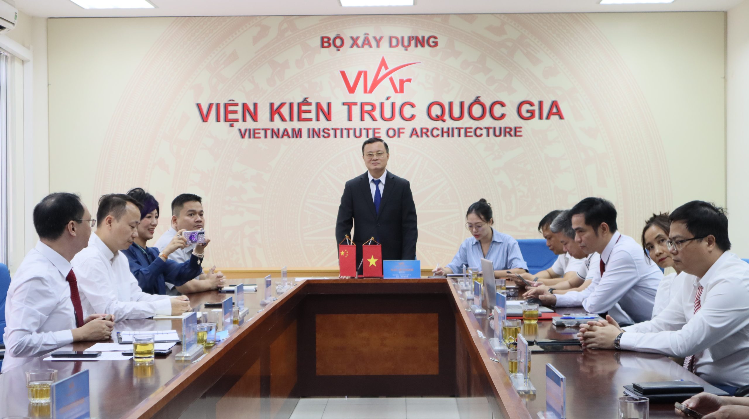 Lễ ký kết biên bản ghi nhớ hợp tác giữa Viện Kiến trúc Quốc gia-Bộ Xây dựng Việt Nam và Tập đoàn Viện Nghiên cứu Thiết kế-Đại học Kiến trúc Đồng Tế Trung Quốc