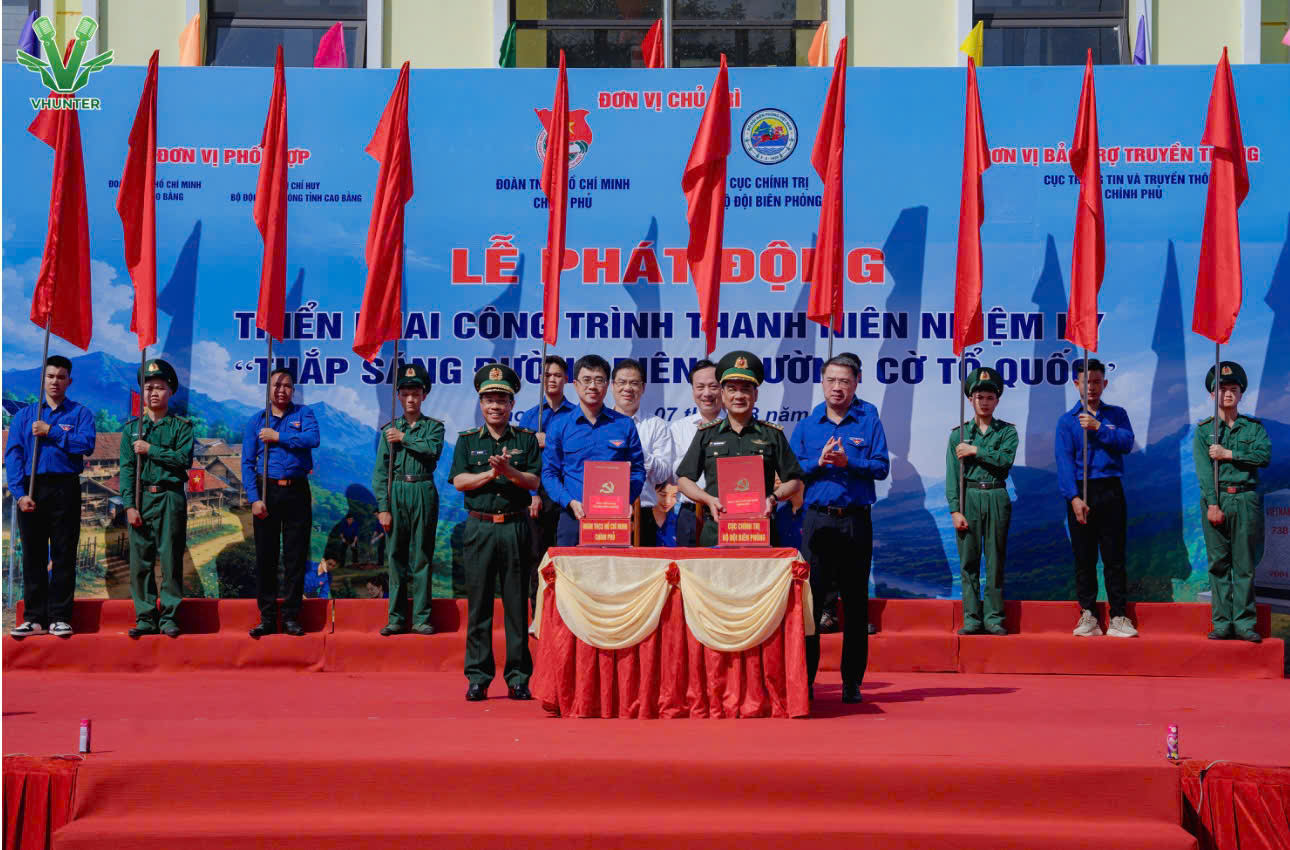 Chương trình “Thắp sáng đường biên-Đường cờ Tổ quốc”: Sứ mệnh thiêng liêng và dấu ấn xung kích của Đoàn Thanh niên Chính phủ nơi phên dậu Tổ quốc
